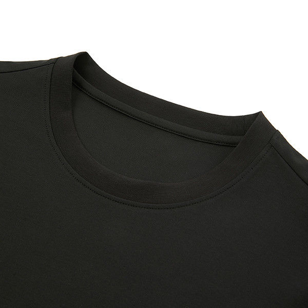 Gaya kasual Tailoring yang indah Nyaman polos 200 Gsm Baju T-shirt yang disesuaikan