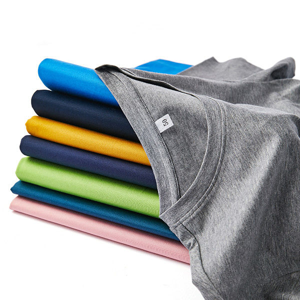 180 Gsm O-Neck T-Shirt Gaya kasual dengan Logo Desain Anti-Pilling 100% Katun