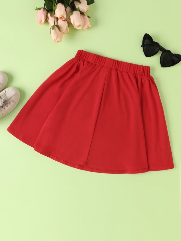 Gadis Merah Rok Pendek Dan Gaun Dengan Cinta Pola Hati Dalam Polyester Spandex