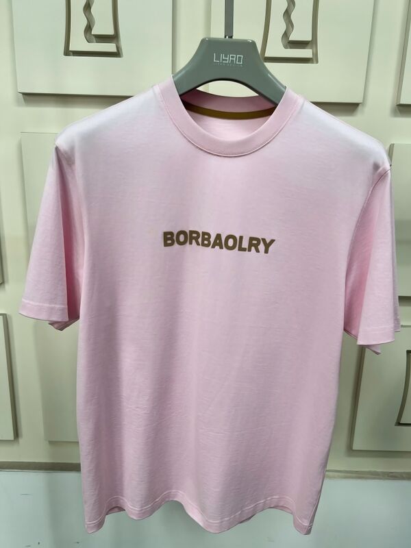 T-shirt lengan pendek pria berkualitas tinggi dengan logo khusus yang dicetak menggunakan teknologi DTG