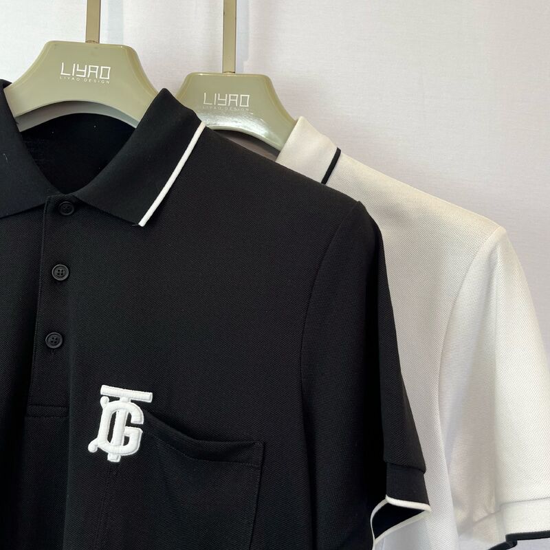 Kemeja Polo Logo Pria - Bordir | Saku Dada Hitam dengan Trim Putih & Desain Monogram Trendi Kemeja Polo Pique Pria