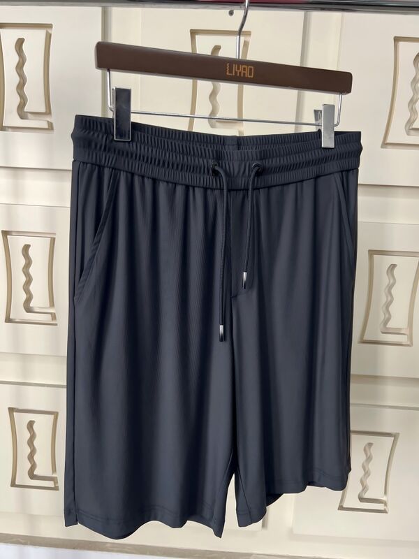 Pria Kualitas Tinggi Kebugaran Berlari celana pendek Bernafas Bahan cepat kering Panjang lutut Musim Panas Kembali Kantong Kantong Desain sederhana